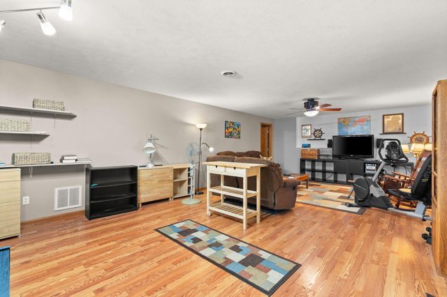 4 Andrew Drive, Branson West, MO 65737