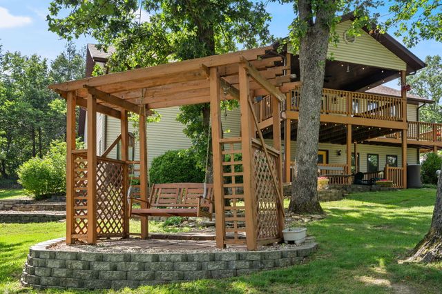 4 Andrew Drive, Branson West, MO 65737