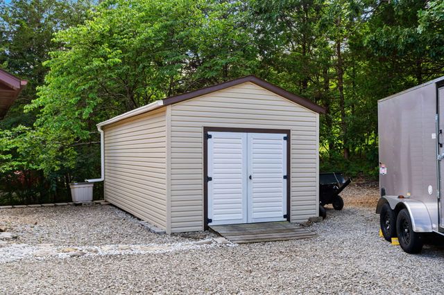 4 Andrew Drive, Branson West, MO 65737