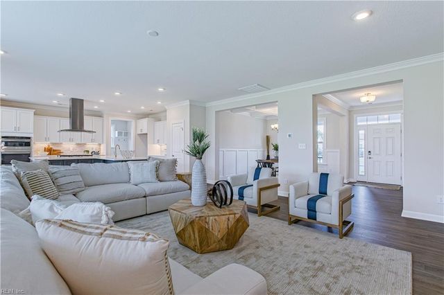 1828 Malvern DR, Virginia Beach, VA 23456