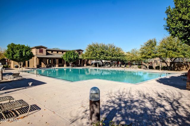 119 S 172ND Drive, Goodyear, AZ 85338