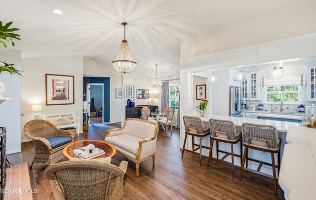 2100 Pigeon Point Road, Beaufort, SC 29902