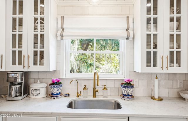 2100 Pigeon Point Road, Beaufort, SC 29902