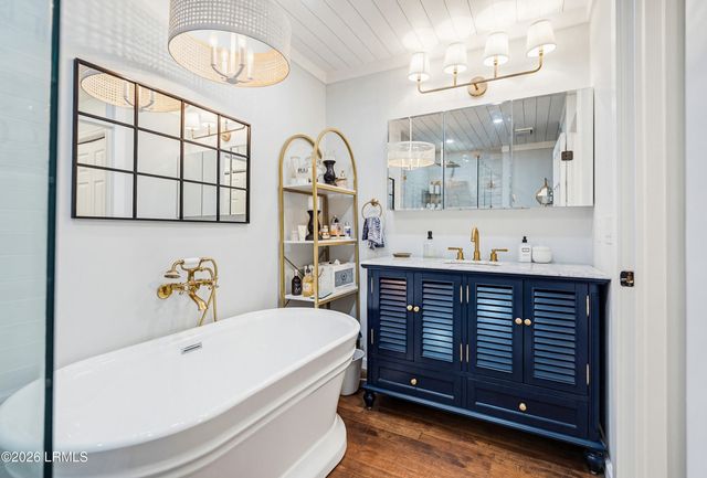 2100 Pigeon Point Road, Beaufort, SC 29902