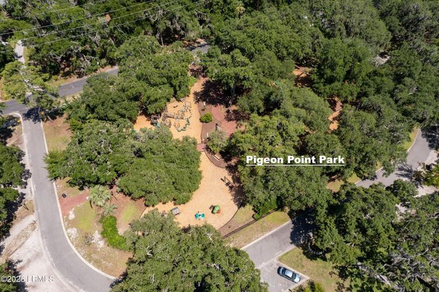 2100 Pigeon Point Road, Beaufort, SC 29902