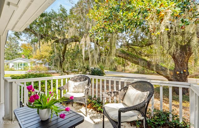 2100 Pigeon Point Road, Beaufort, SC 29902