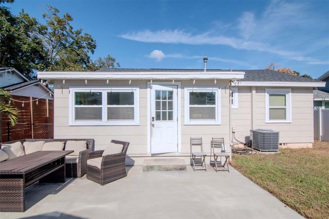 3814 6TH AVENUE N, St Petersburg, FL 33713