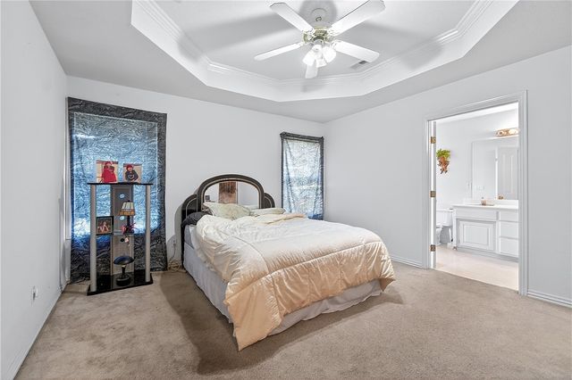 1500 Sanford Drive, Bentonville, AR 72712