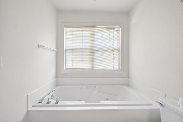 1500 Sanford Drive, Bentonville, AR 72712