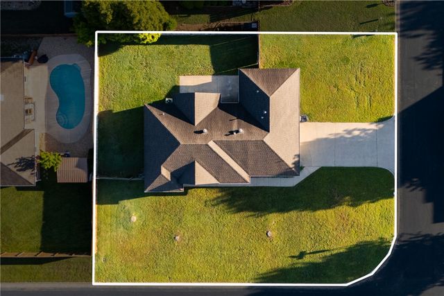 1500 Sanford Drive, Bentonville, AR 72712