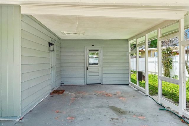 520 FAIRFAX LANE, Apollo Beach, FL 33572