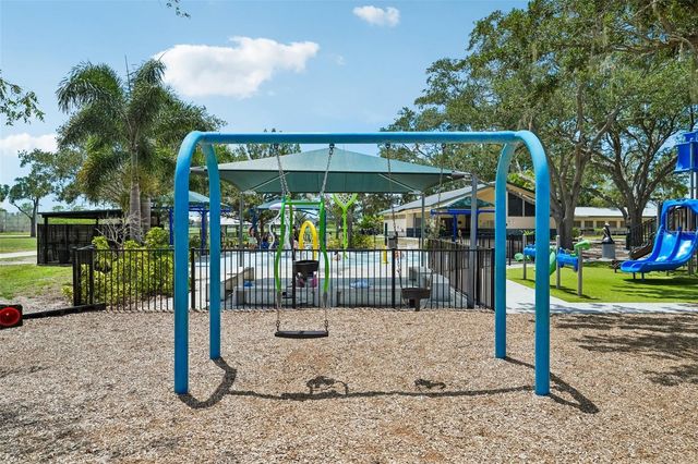 520 FAIRFAX LANE, Apollo Beach, FL 33572