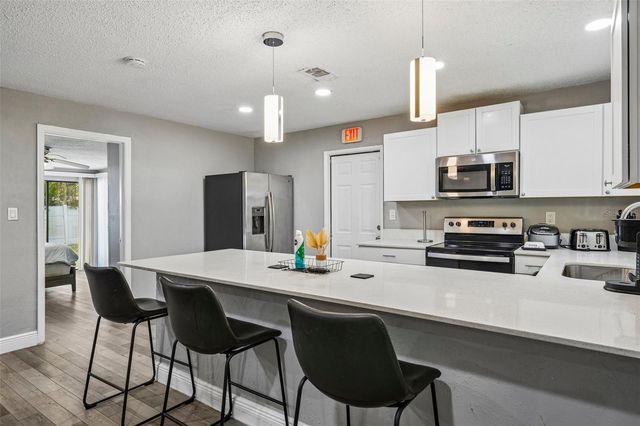 520 FAIRFAX LANE, Apollo Beach, FL 33572