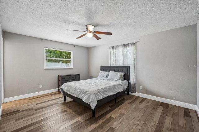 520 FAIRFAX LANE, Apollo Beach, FL 33572