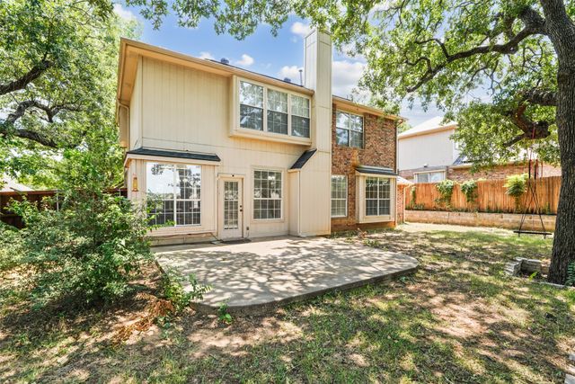 7845 Ember Oaks Drive, North Richland Hills, TX 76182