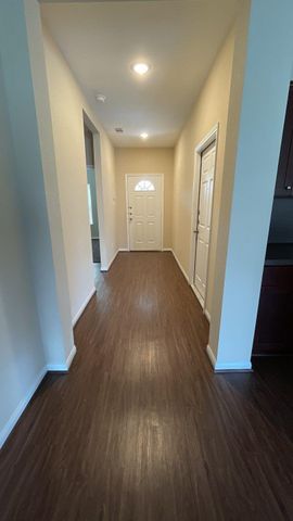 8017 Charlesmont Street, Houston, TX 77078