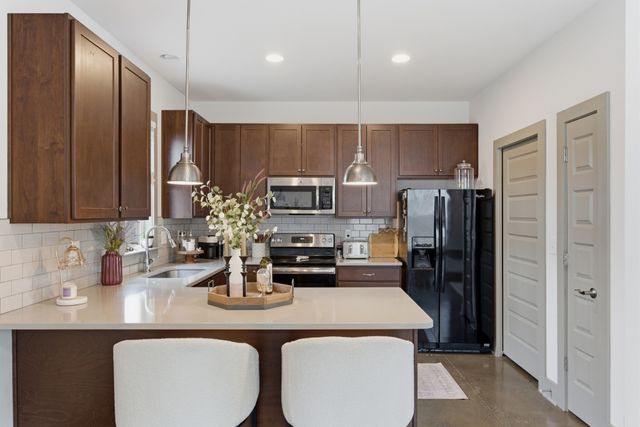 2140 15th Ave, N, Nashville, TN 37208
