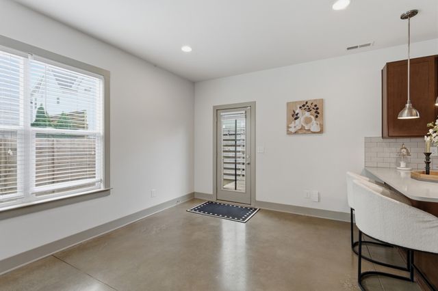 2140 15th Ave, N, Nashville, TN 37208