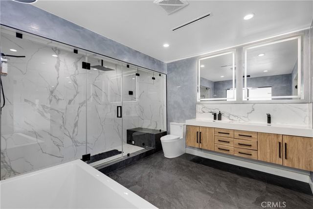 5150 Campo Road, Woodland Hills, CA 91364