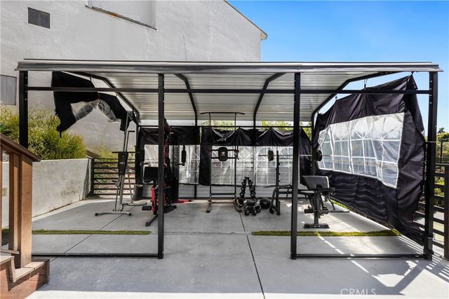 5150 Campo Road, Woodland Hills, CA 91364
