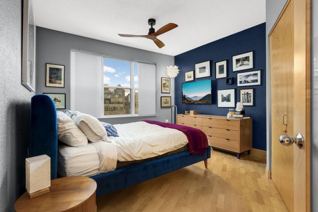 308 E 18th Street 303, Minneapolis, MN 55404