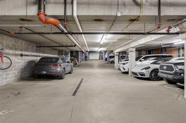 308 E 18th Street 303, Minneapolis, MN 55404