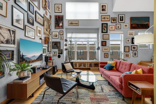 308 E 18th Street 303, Minneapolis, MN 55404