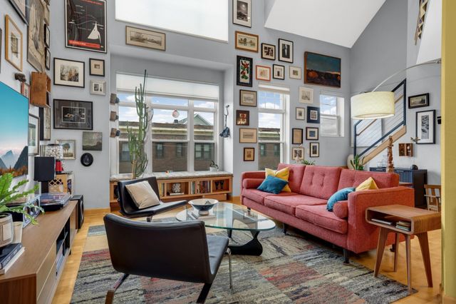 308 E 18th Street 303, Minneapolis, MN 55404