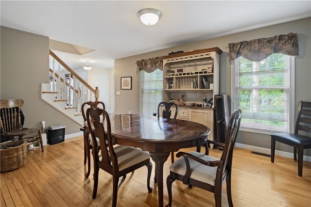 22 Breezy Knoll Road, Smithfield, RI 02828