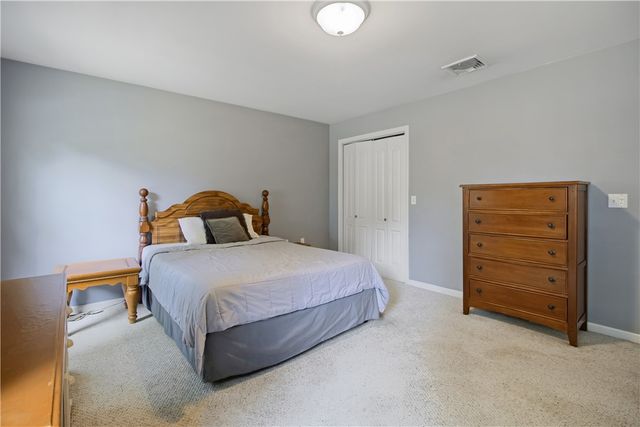 22 Breezy Knoll Road, Smithfield, RI 02828