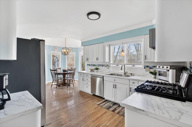 38609 Jahn Street, Livonia City, MI 48152