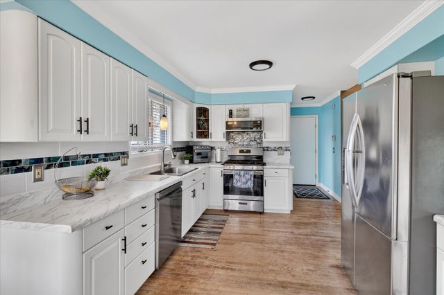 38609 Jahn Street, Livonia City, MI 48152