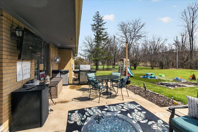 38609 Jahn Street, Livonia City, MI 48152