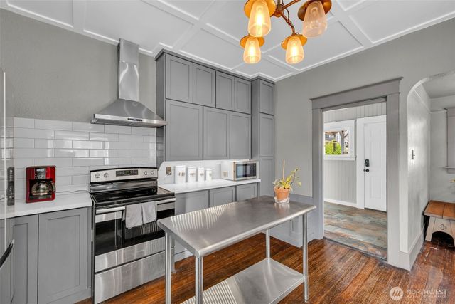 4341 S Puget Sound Avenue, Tacoma, WA 98409
