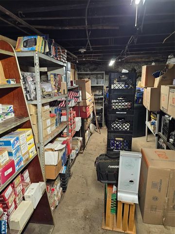 660 Anderson Avenue, Cliffside Park, NJ 07010