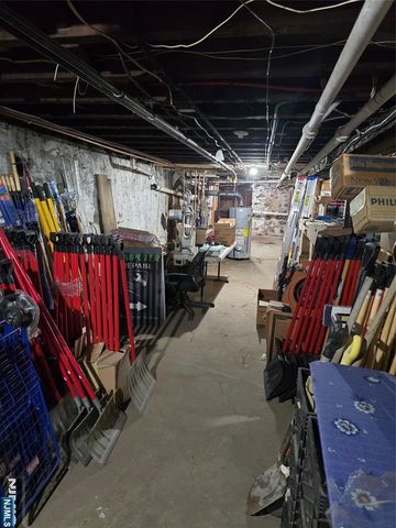 660 Anderson Avenue, Cliffside Park, NJ 07010