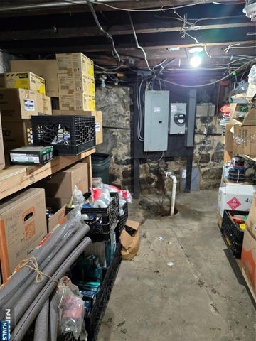 660 Anderson Avenue, Cliffside Park, NJ 07010