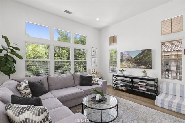 38 Nature, Irvine, CA 92620