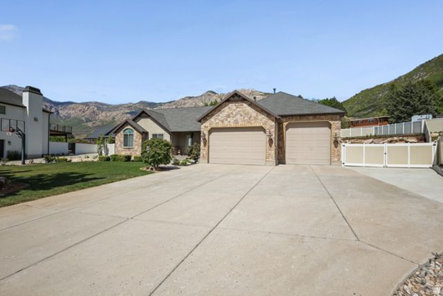 1348 E 2450 N, North Ogden, UT 84414