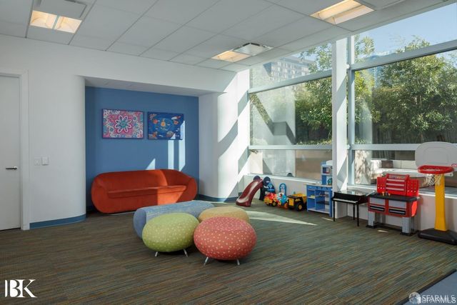 301 Mission Street 27C, San Francisco, CA 94105