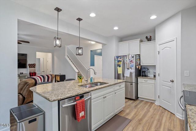 725 Harvest Point Drive, Fuquay Varina, NC 27526