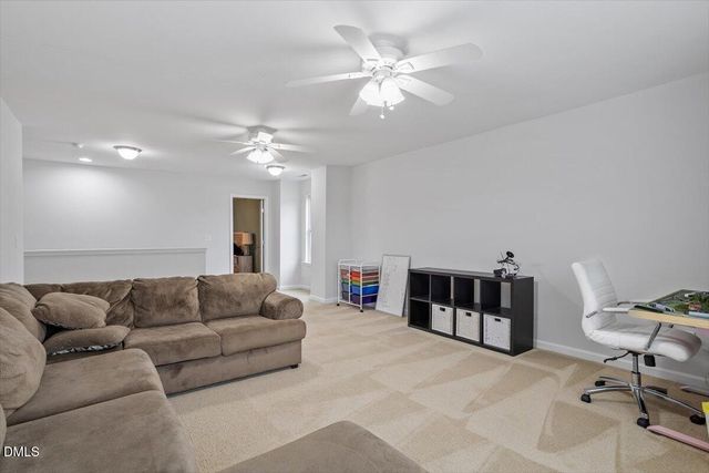 725 Harvest Point Drive, Fuquay Varina, NC 27526