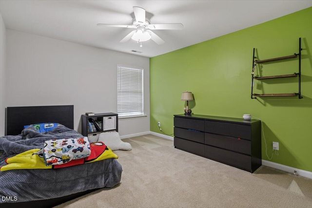 725 Harvest Point Drive, Fuquay Varina, NC 27526