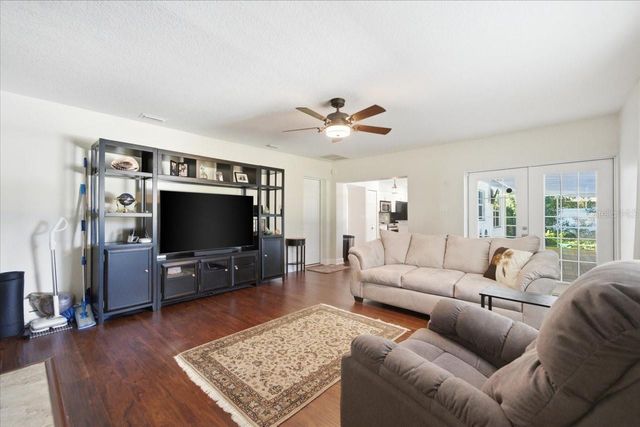 4639 GLENSIDE CIRCLE, Tampa, FL 33624