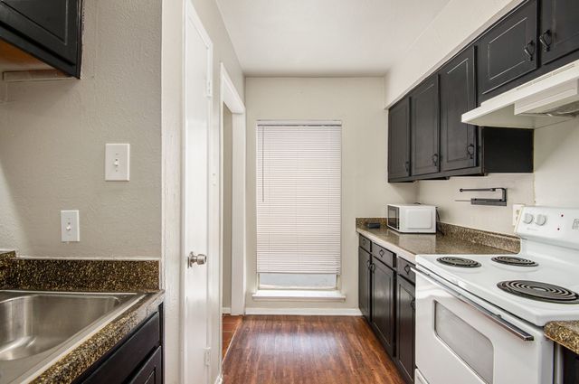 5618 Boca Raton Boulevard 143, Fort Worth, TX 76112