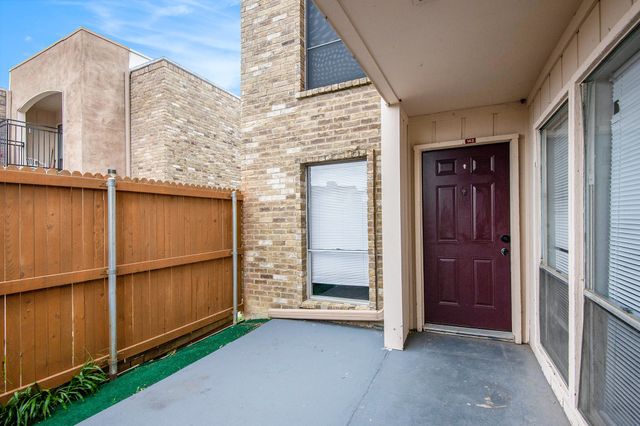 5618 Boca Raton Boulevard 143, Fort Worth, TX 76112