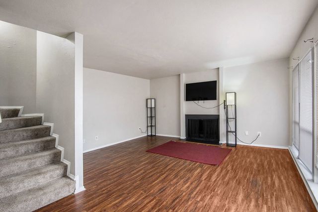 5618 Boca Raton Boulevard 143, Fort Worth, TX 76112