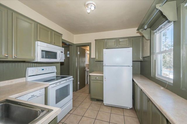 3933 W Austin Street, Duluth, MN 55803