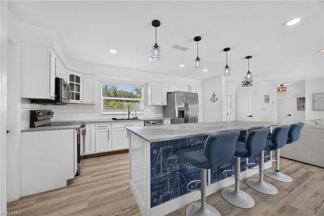 3114 SE 18th AVE, Cape Coral, FL 33904