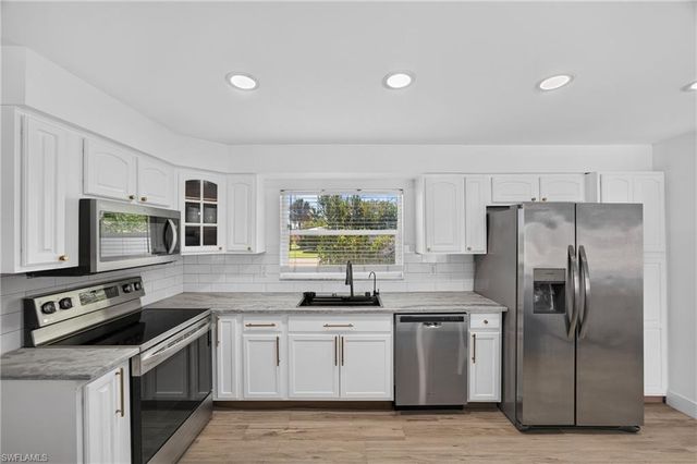 3114 SE 18th AVE, Cape Coral, FL 33904